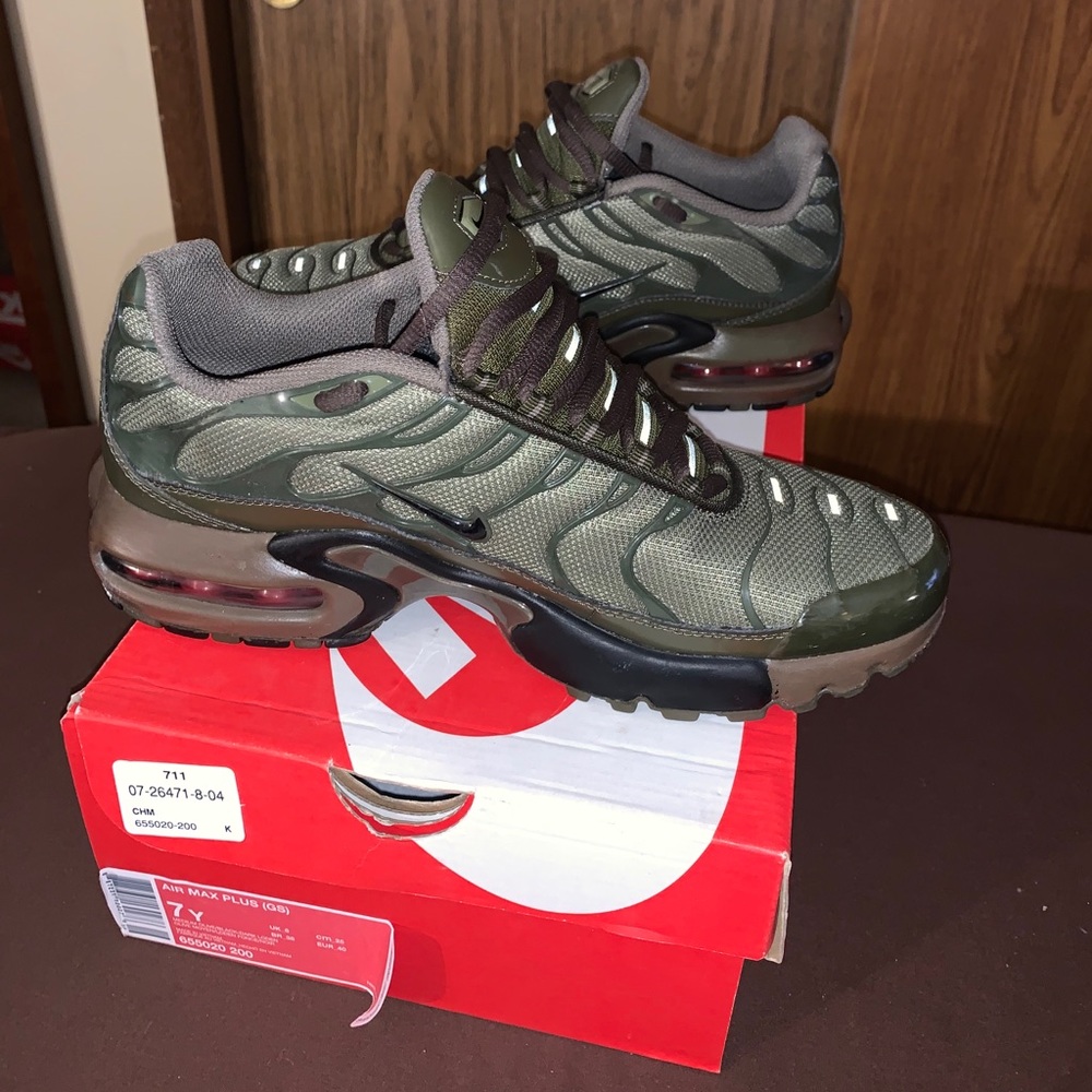 Nike AirMax Plus 7Y